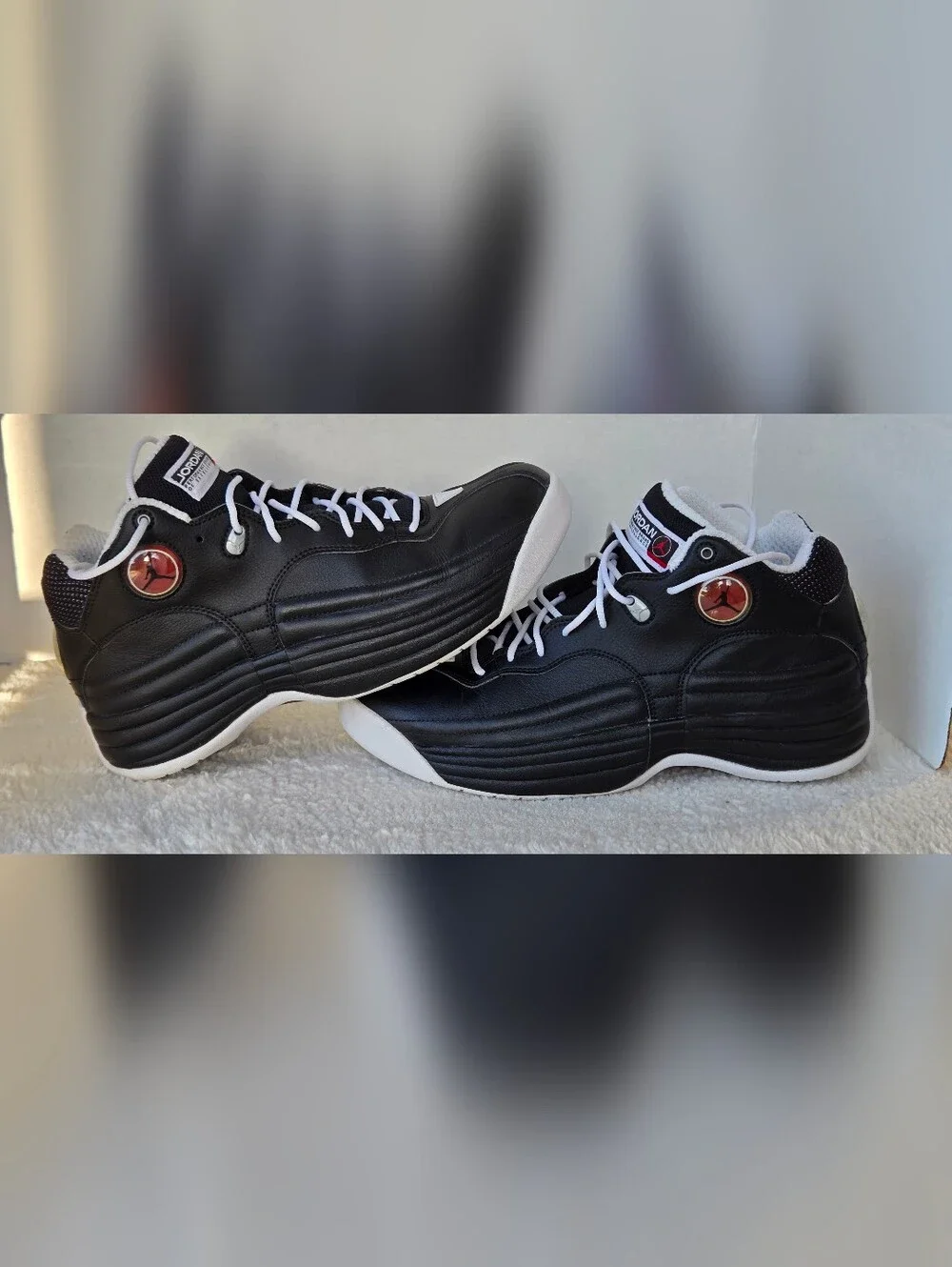 VNFS Nike Air Jordan Jumpman Team 1 Black White Red 644938-002 Size 9.5 OG Box
